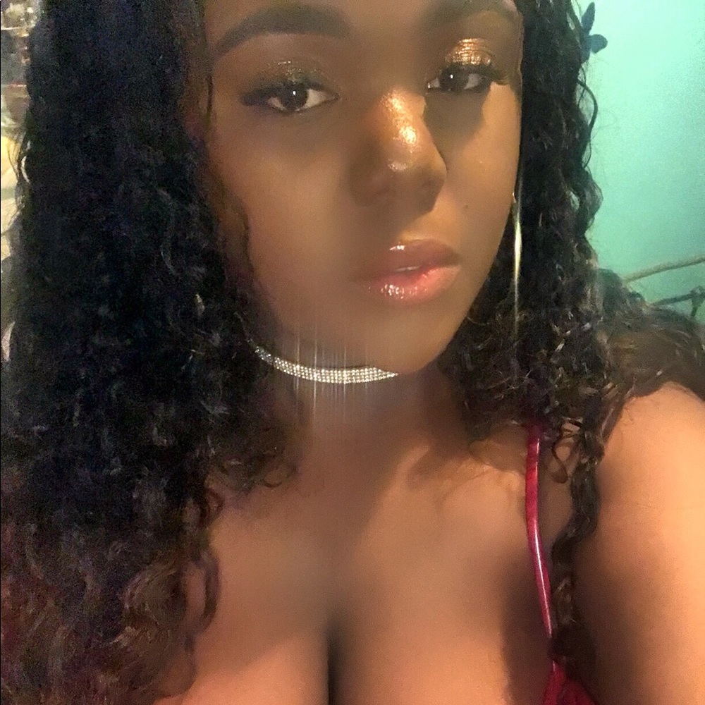 Meet your Posher, Tamara